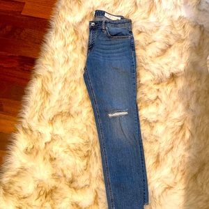 Boyfriend mid rise Jean
